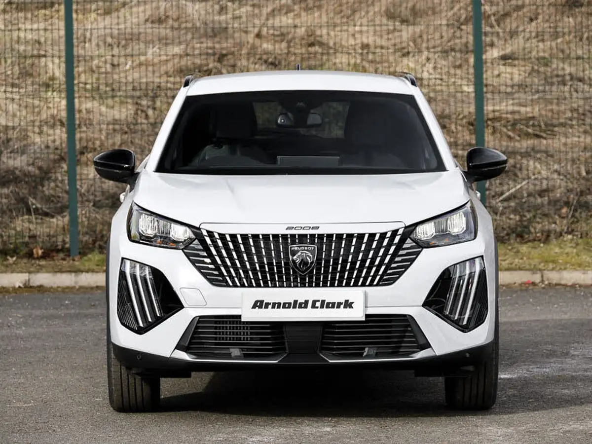 2025-peugeot-2008-suv-12-puretech-allure-130ps-big-13