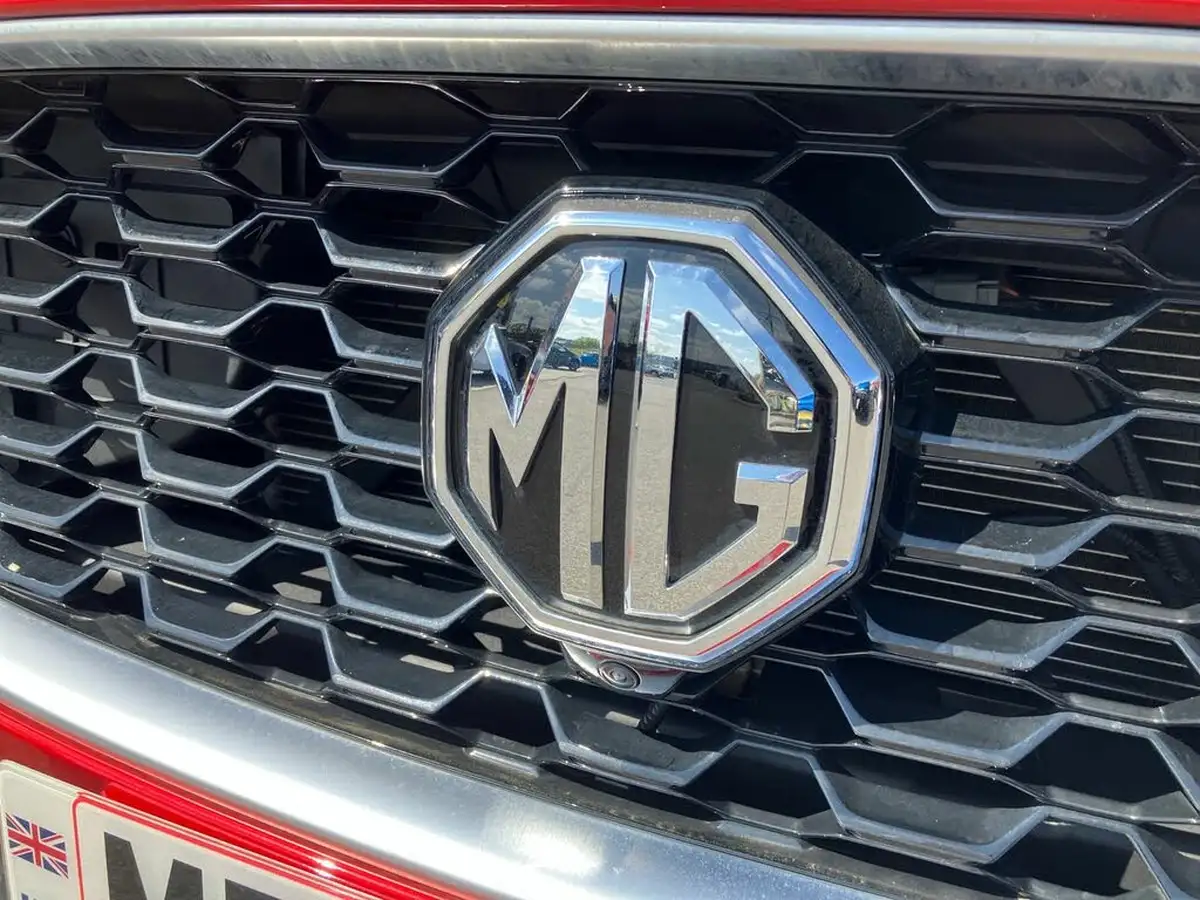 2024-mg-zs-suv-10t-gdi-exclusive-big-37