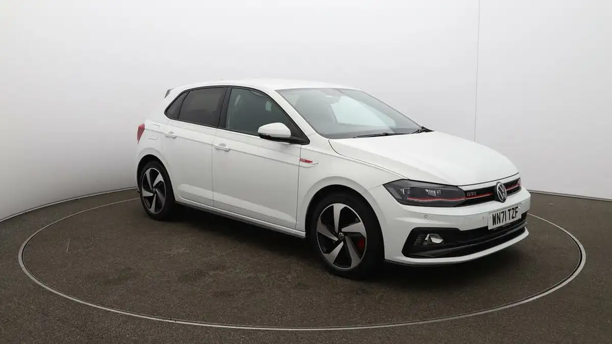 2021-volkswagen-polo-20-tsi-gti-207ps-big-42