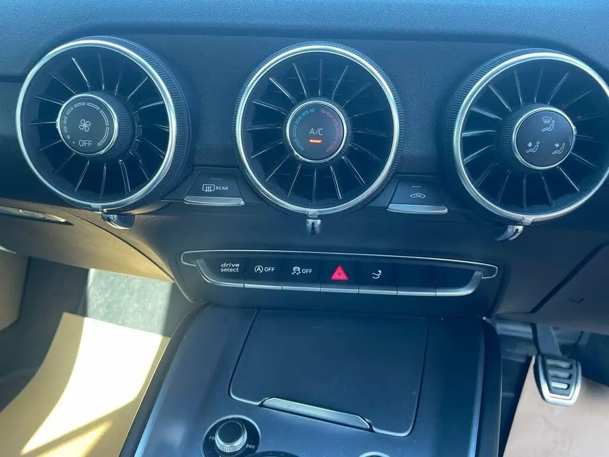 2017-audi-tt-coupe-20tdi-ultra-s-line-big-15