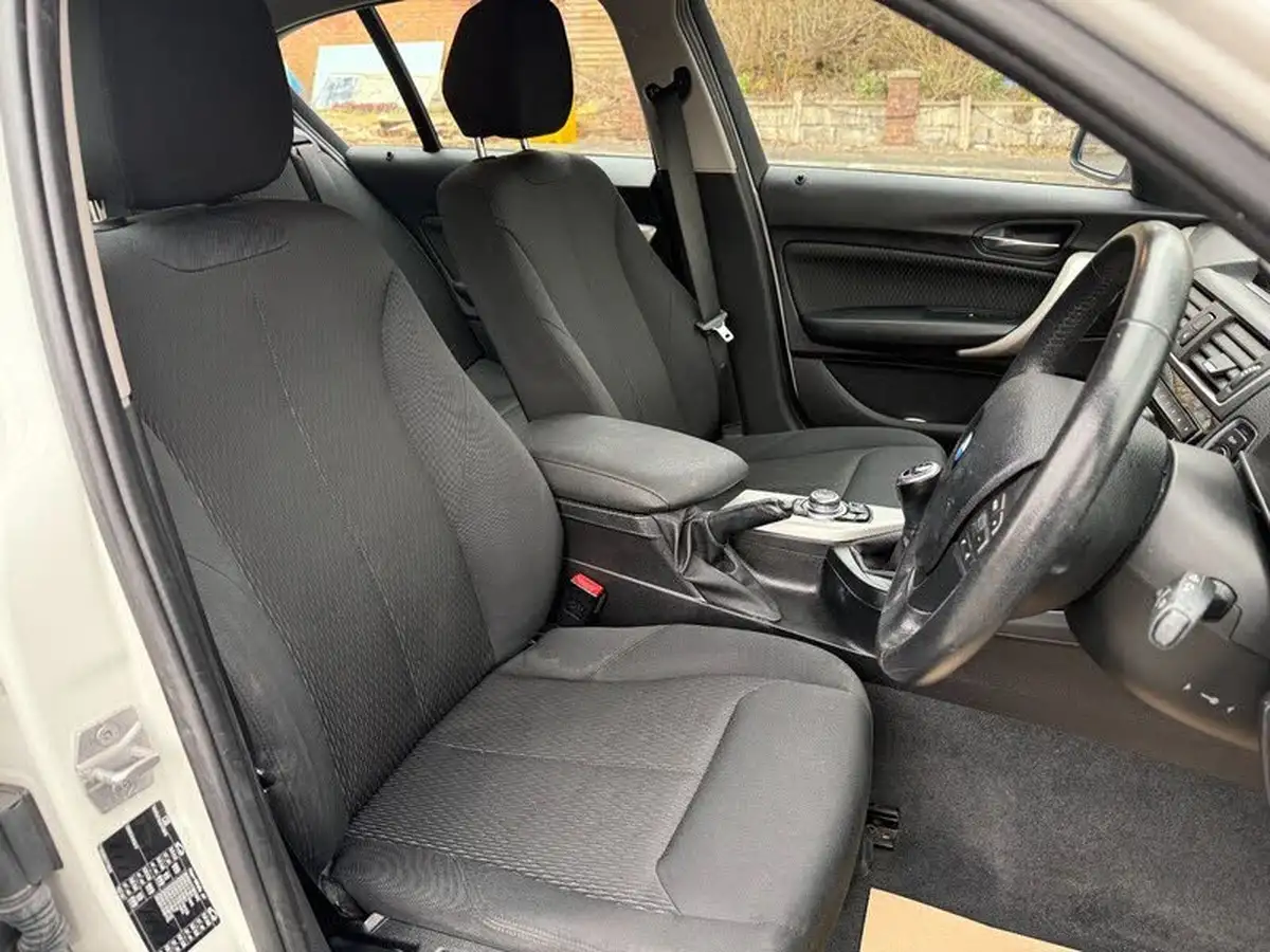 2017-bmw-1-series-15td-116d-eff-dyn-plus-5d-big-16