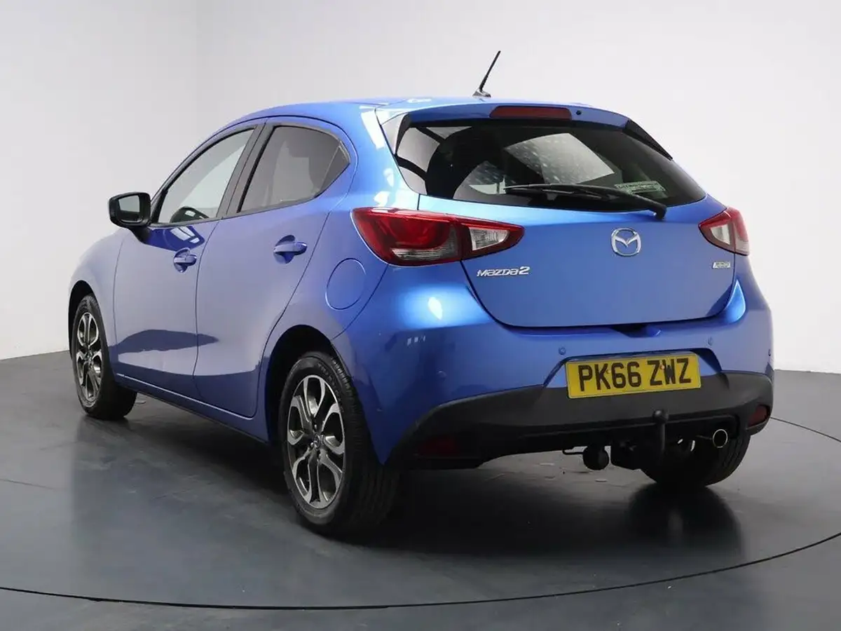 2016-mazda-mazda2-15td-sport-nav-big-8