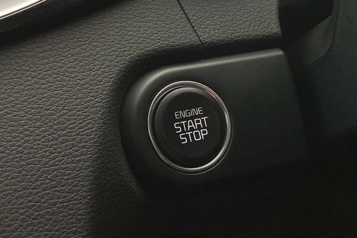 2022-kia-xceed-15-t-gdi-4-big-18
