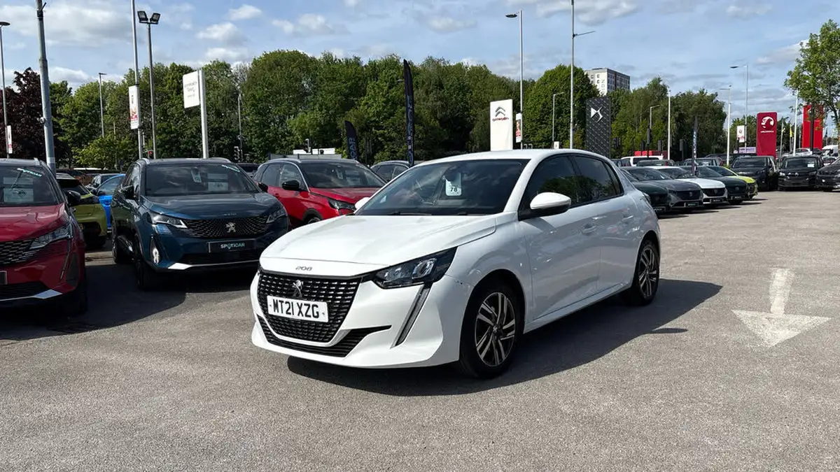 2021-peugeot-208-12-puretech-allure-100bhp-big-6