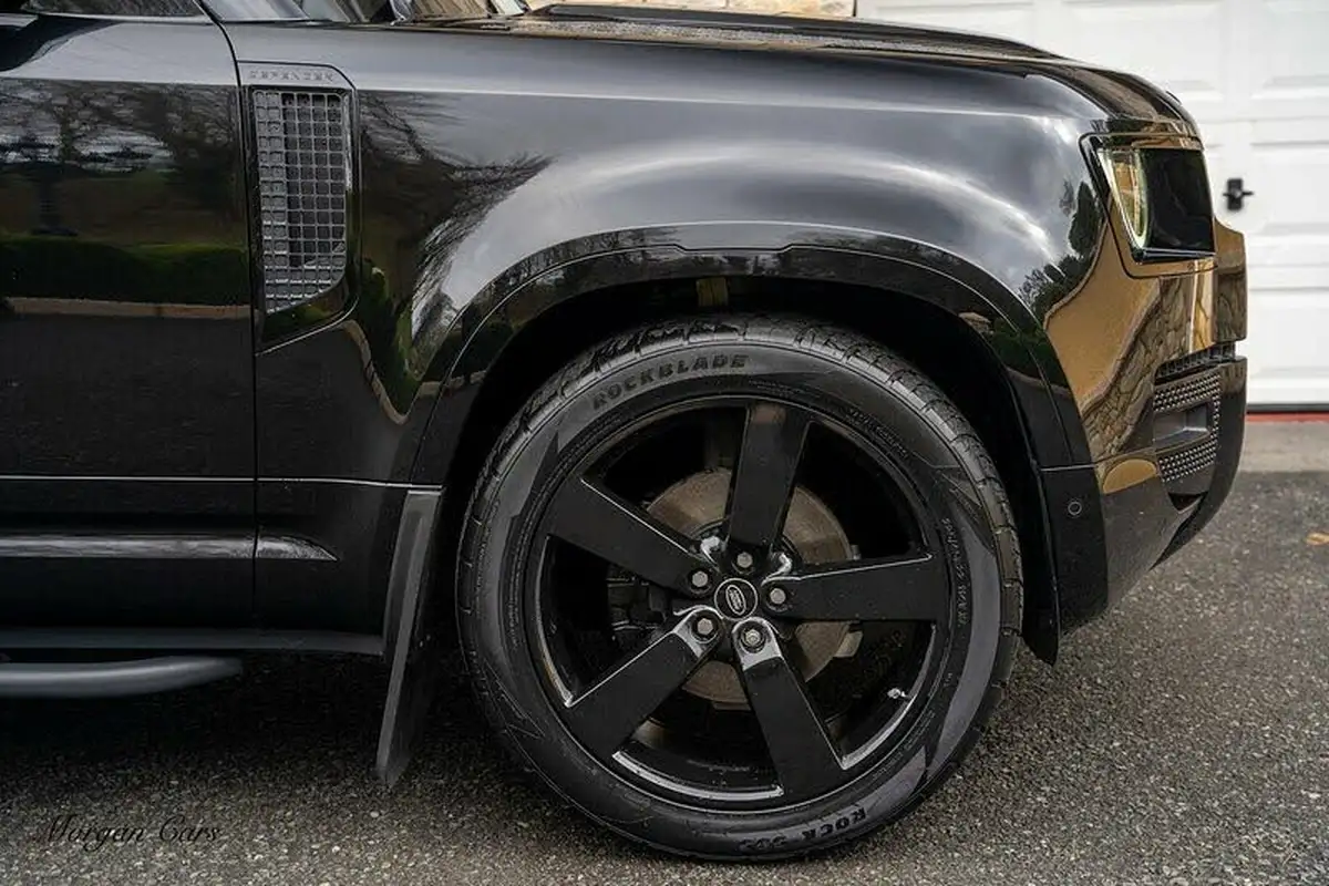 2023-land-rover-110-defender-30-d250-x-dynamic-hse-big-5