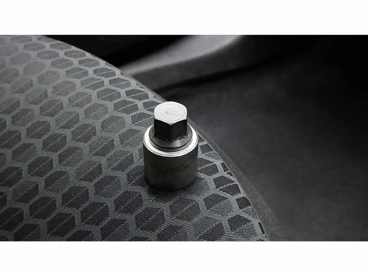 2019-vauxhall-corsa-14i-se-nav-90ps-ecotec-5d-big-39