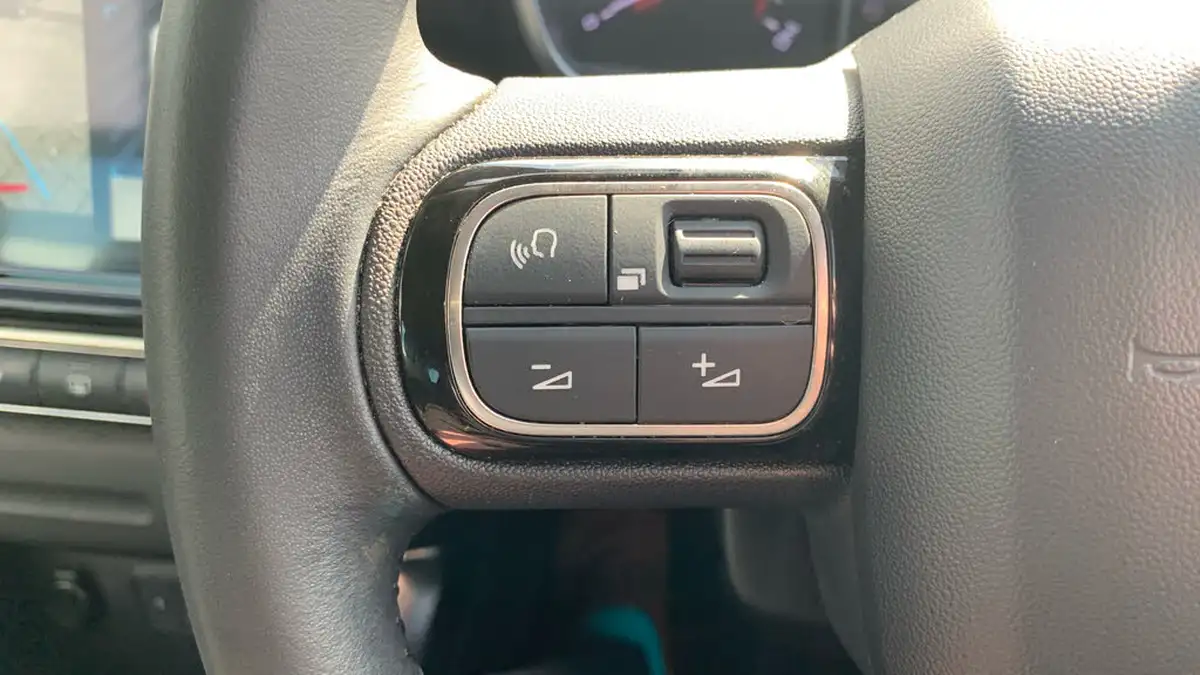 2022-citroen-c3-aircross-12-puretech-shine-plus-130ps-eat6-big-22