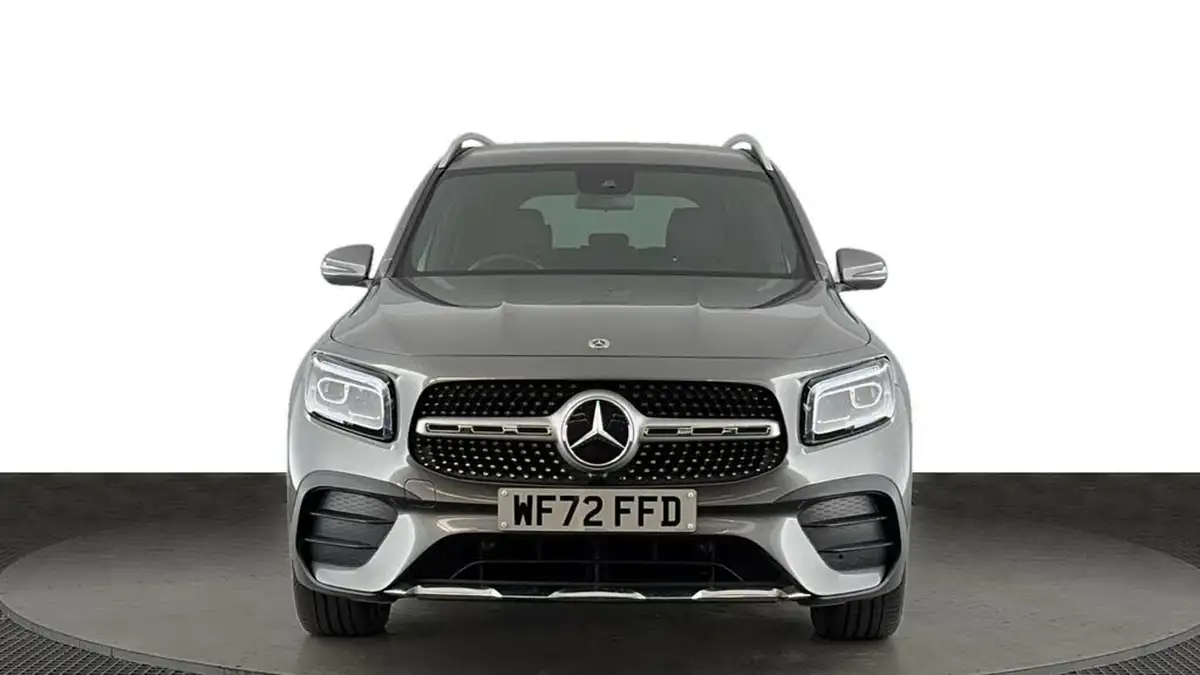 2021-mercedes-benz-glb-class-13-glb200-amg-line-8g-tronic-big-7