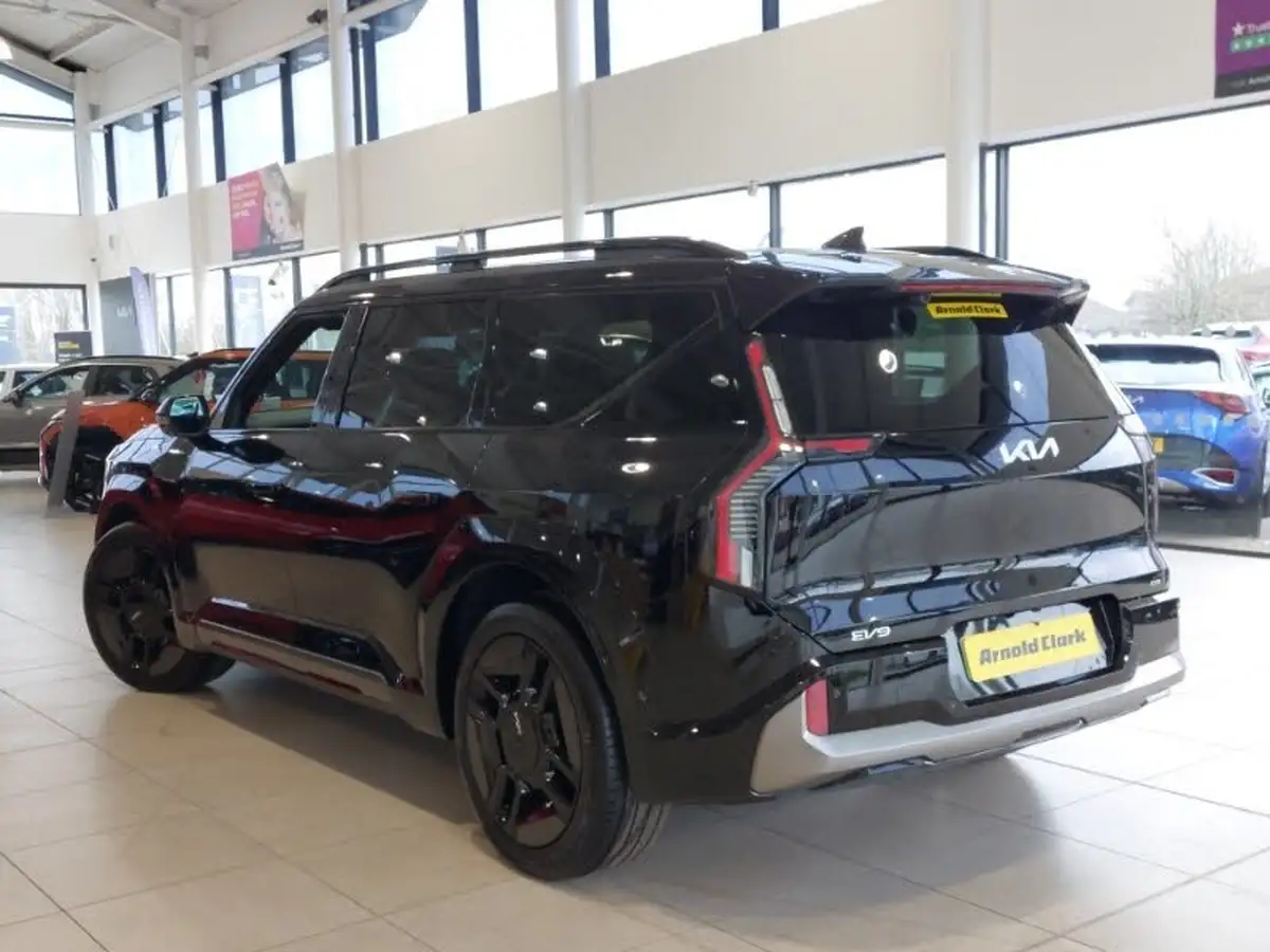 2024-kia-ev9-e-gt-line-s-7-big-1