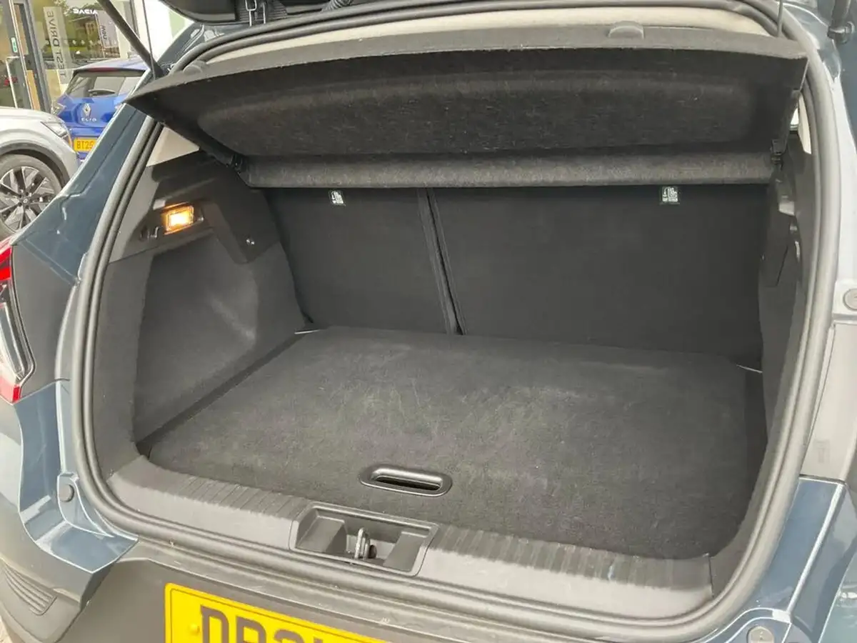 2021-renault-captur-10-tce-iconic-90ps-big-27