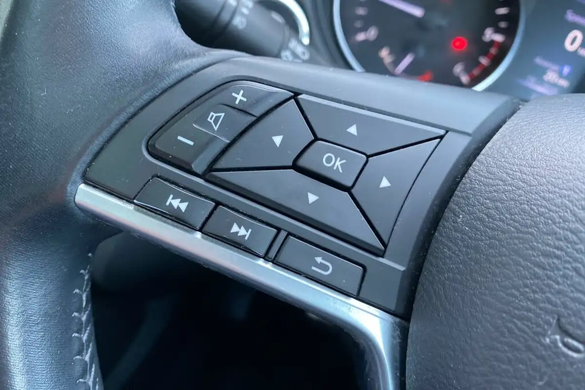 2018-nissan-qashqai-16dci-tekna-big-30