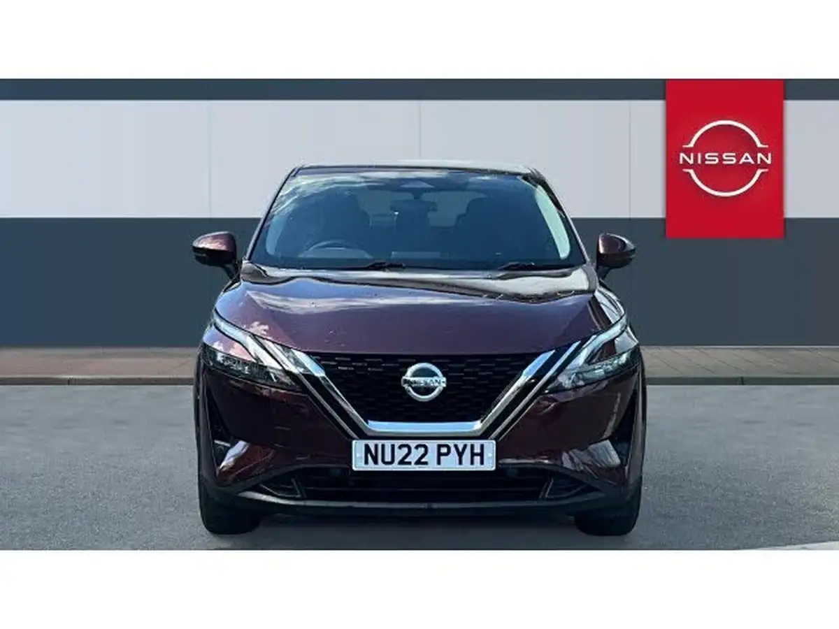2022-nissan-qashqai-13-dig-t-acenta-premium-140ps-big-2