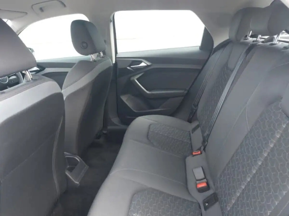 2022-audi-a1-10-25-tfsi-sport-big-5