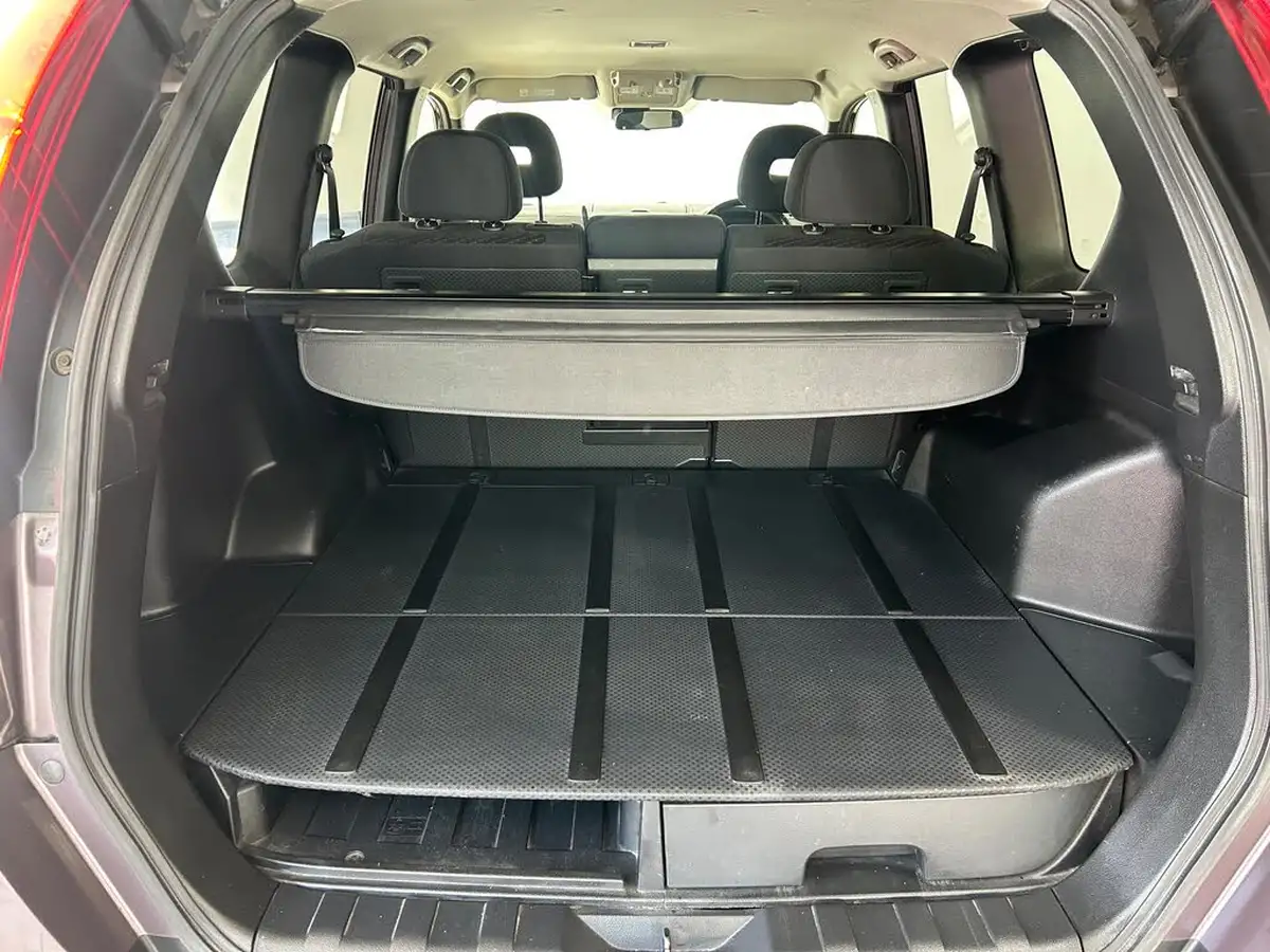 2013-nissan-x-trail-20td-acenta-big-18