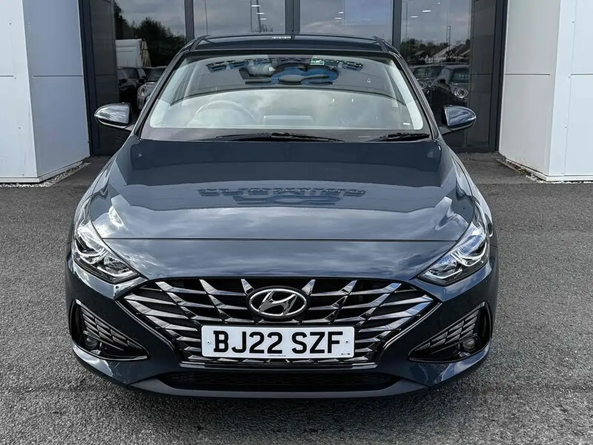 2022-hyundai-i30-10-t-gdi-se-connect-hatchback-big-39