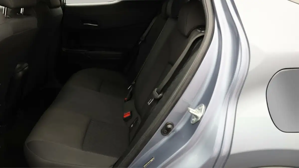 2020-toyota-c-hr-18-vvt-i-icon-parking-pack-big-15