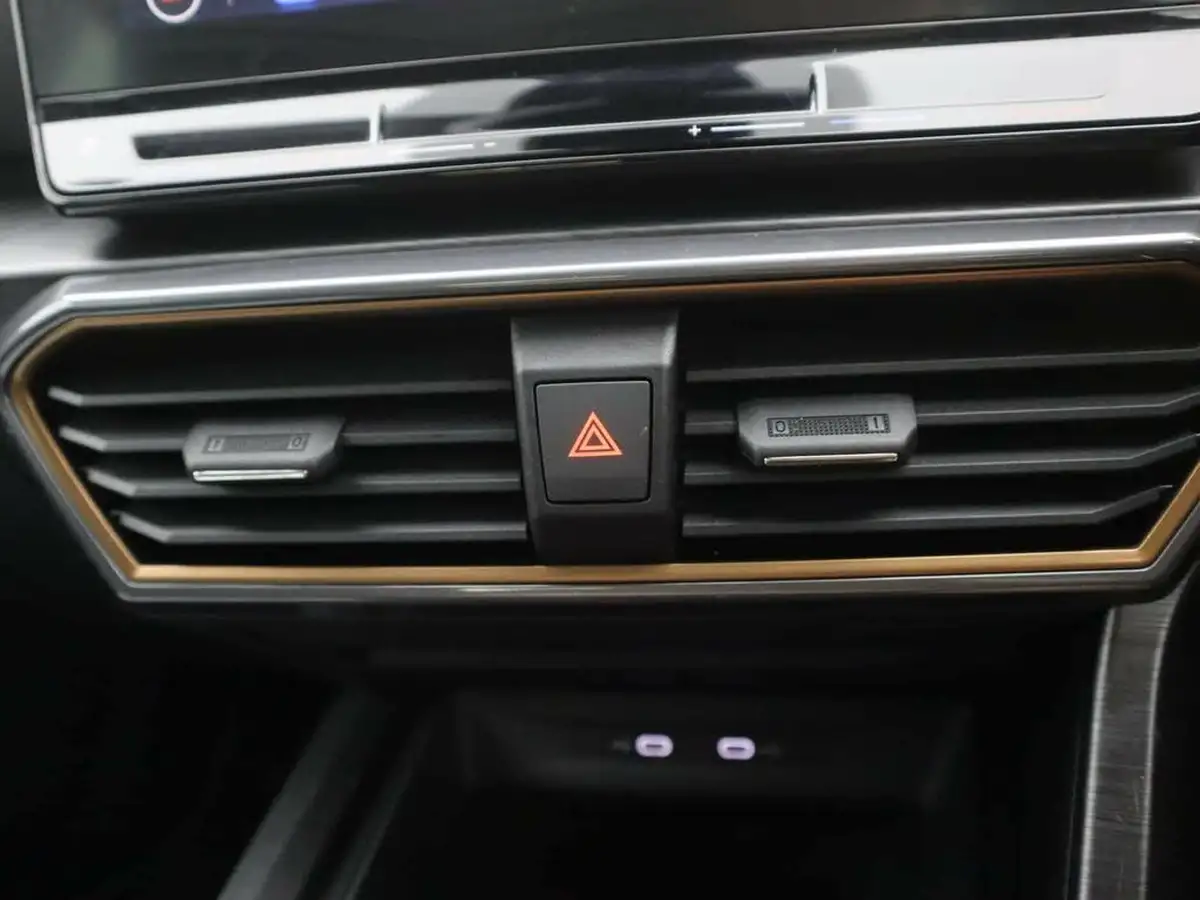 2022-cupra-formentor-15-tsi-v1-dsg-big-28