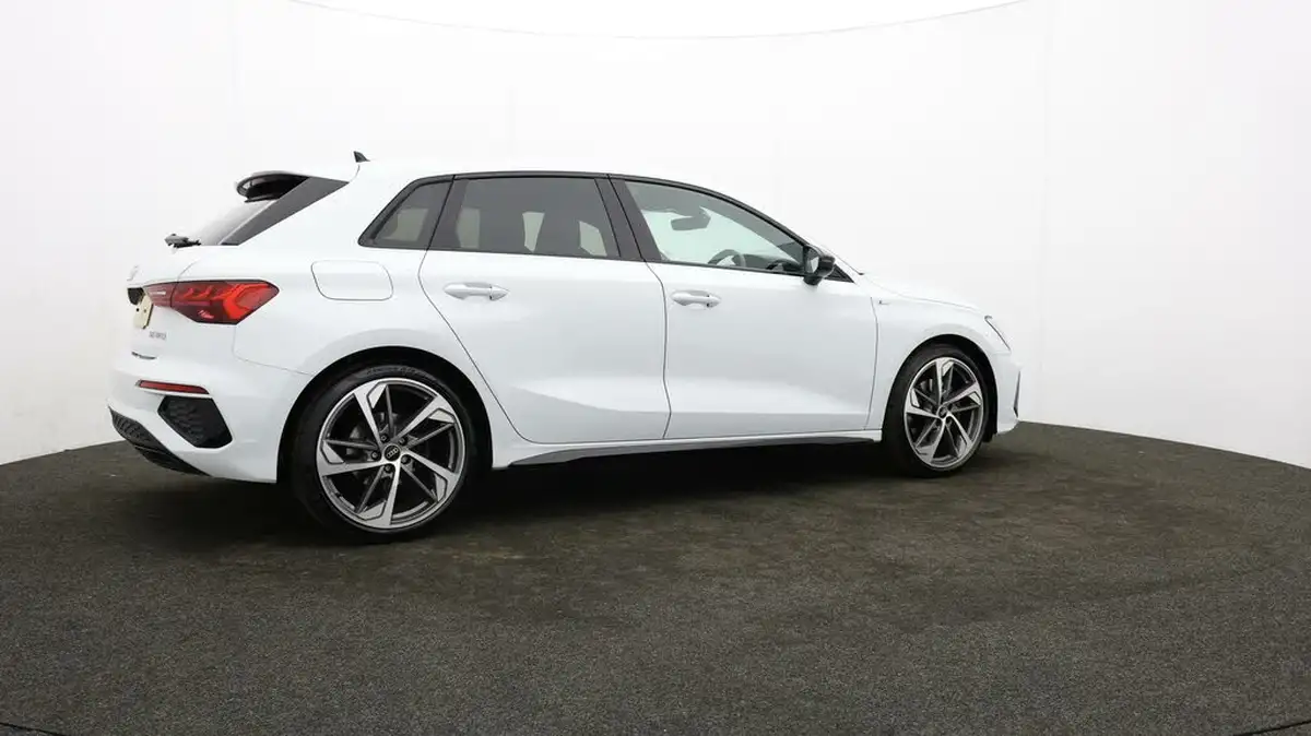 2022-audi-a3-15-35-tfsi-edition-1-sportback-5d-s-tronic-big-25