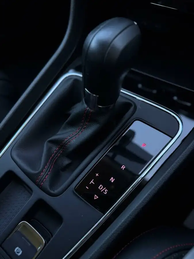 2019-seat-leon-15-tsi-evo-fr-sport-150ps-hatchback-dsg-big-58