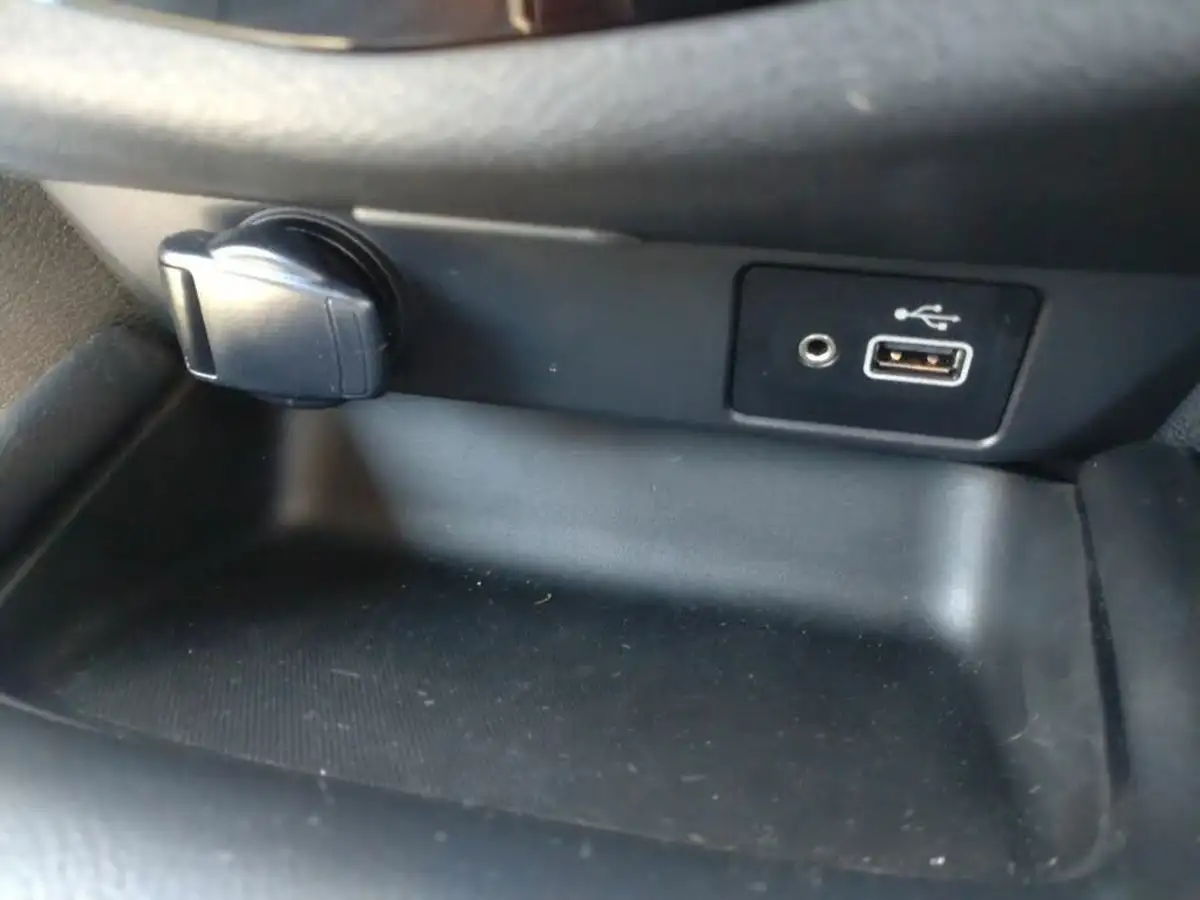 2023-nissan-juke-16-hybrid-n-connecta-big-16