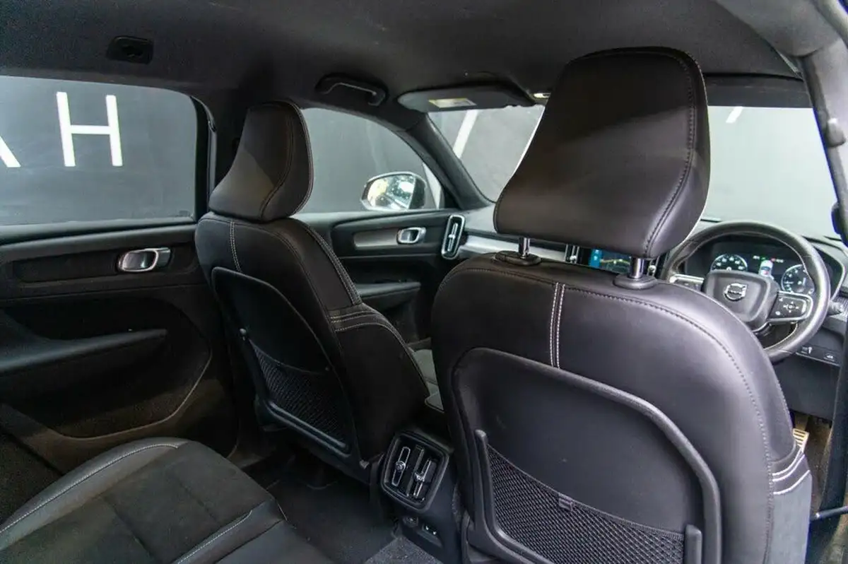 2021-volvo-xc40-15-t3-r-design-161bhp-auto-big-12