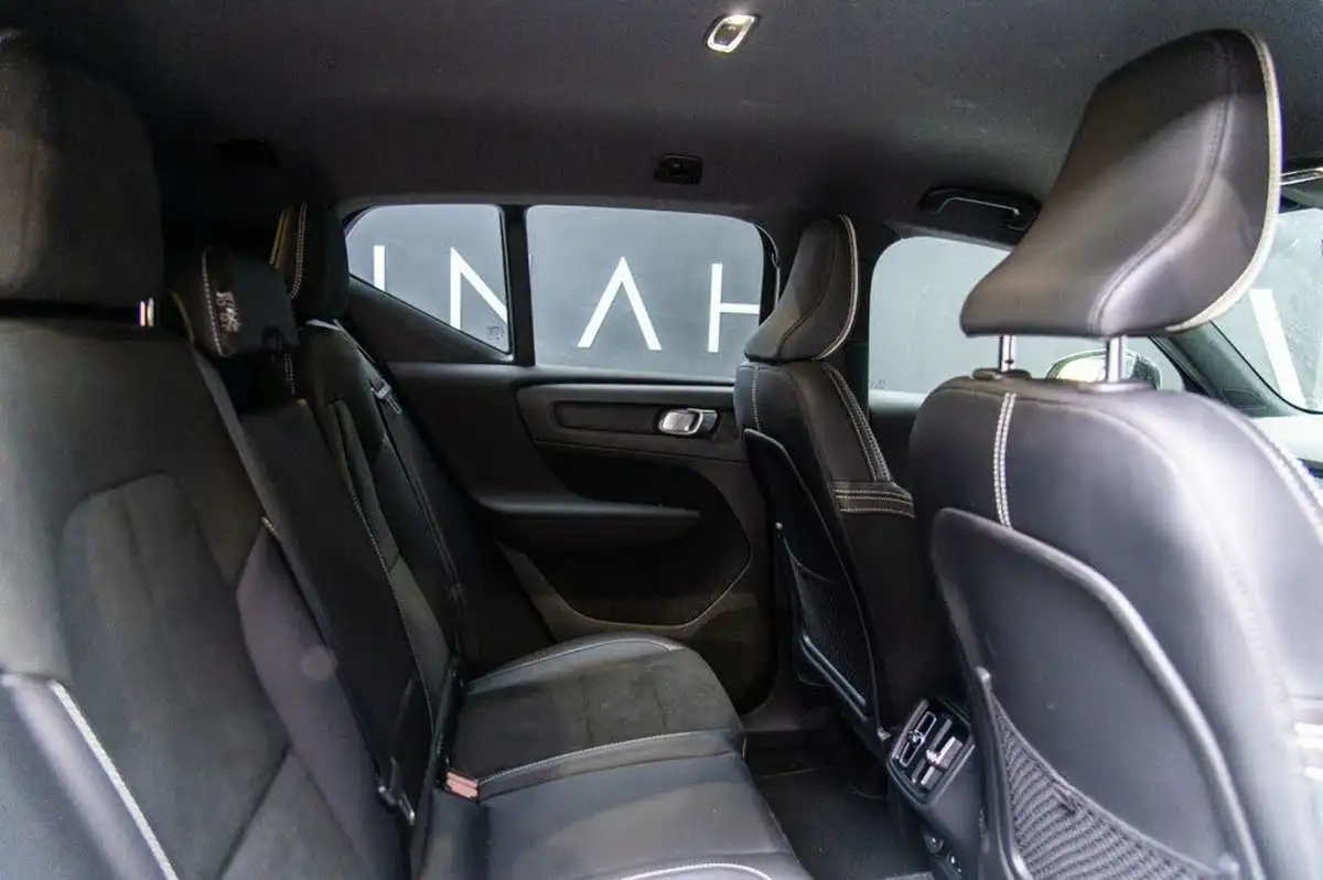 2021-volvo-xc40-15-t3-r-design-161bhp-auto-big-16