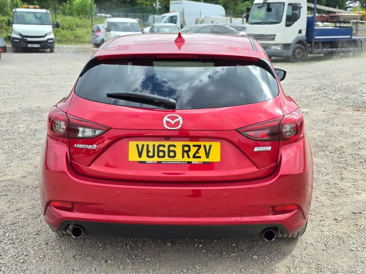 2016-mazda-mazda3-20-sport-nav-120ps-safety-packblack-leather-hatchback-5d-auto-big-13