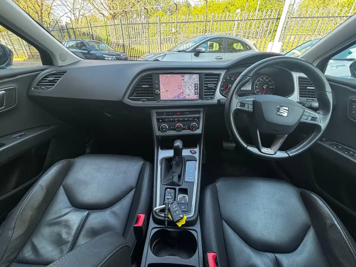 2018-seat-leon-14-ecotsi-xcellence-technology-estate-dsg-big-44