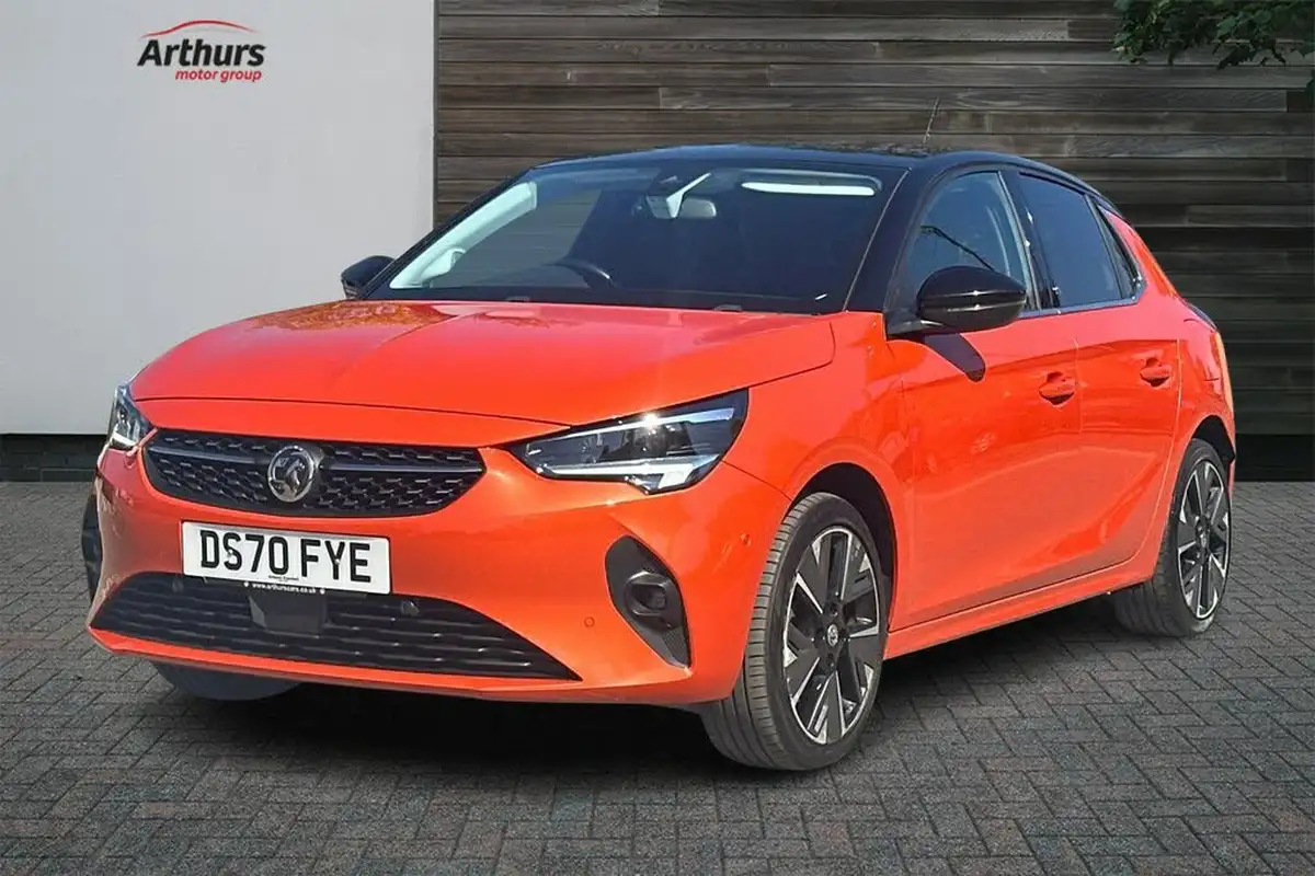 2021-vauxhall-corsa-e-elite-nav-big-6