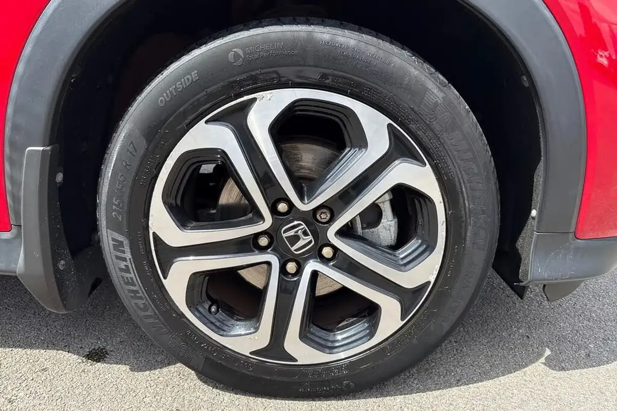 2016-honda-hr-v-15-i-vtec-ex-big-13
