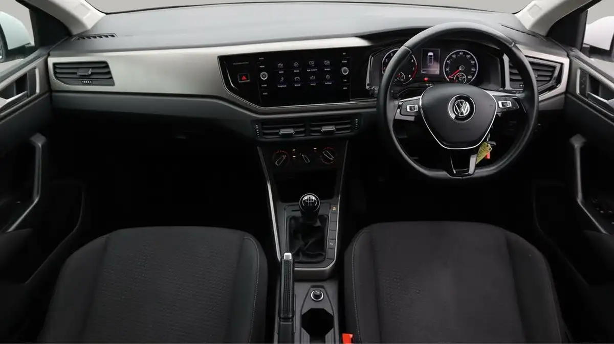 2020-volkswagen-polo-10-tsi-match-big-13
