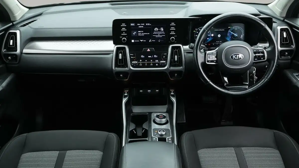 2021-kia-sorento-16-t-gdi-2-phev-big-13