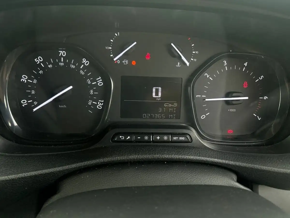 2023-peugeot-expert-15-bluehdi-asphalt-premium-long-1000-big-12