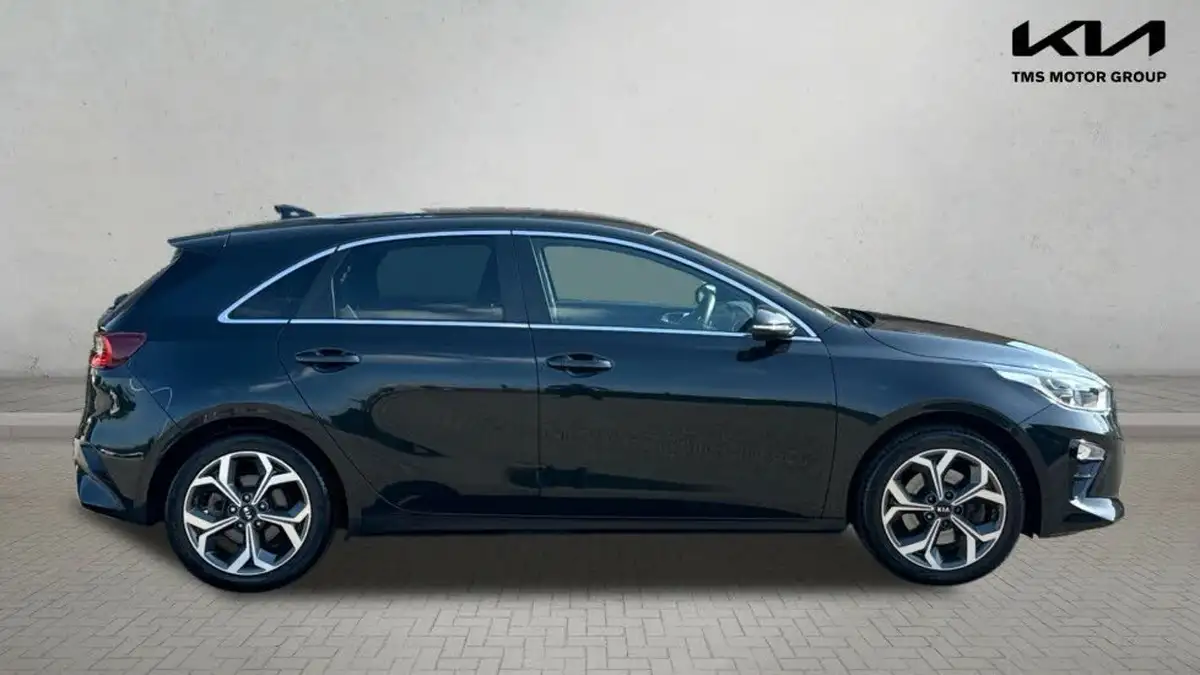 2019-kia-ceed-14-t-gdi-3-hatchback-big-3