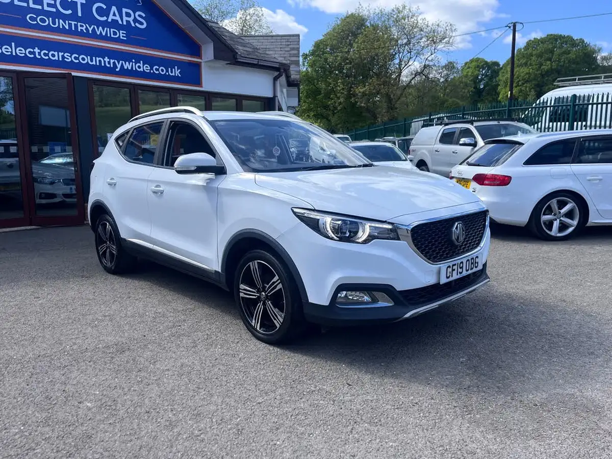 2019-mg-zs-suv-15-vti-tech-exclusive-105bhp-big-2