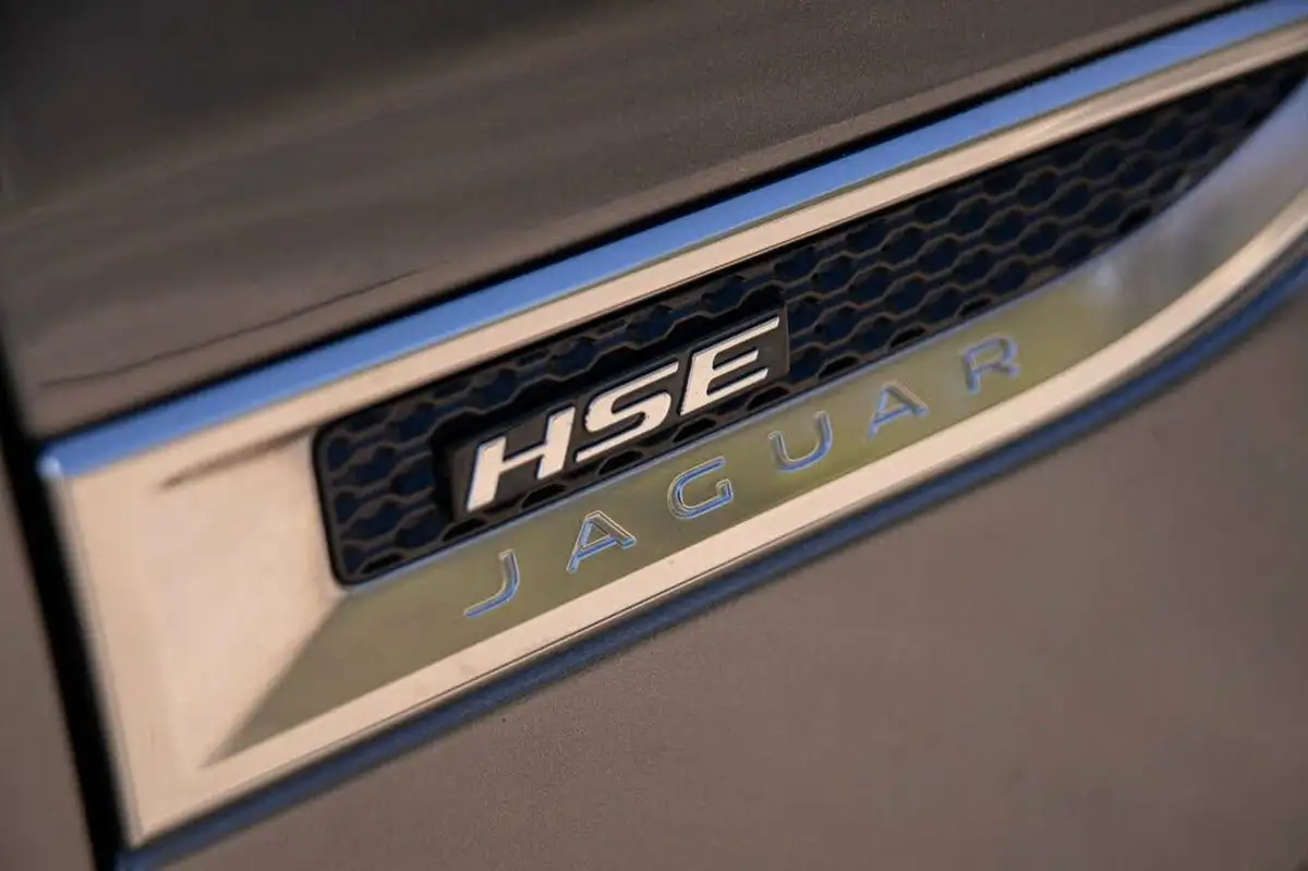 2019-jaguar-e-pace-20-i4d-r-dynamic-hse-180ps-big-7