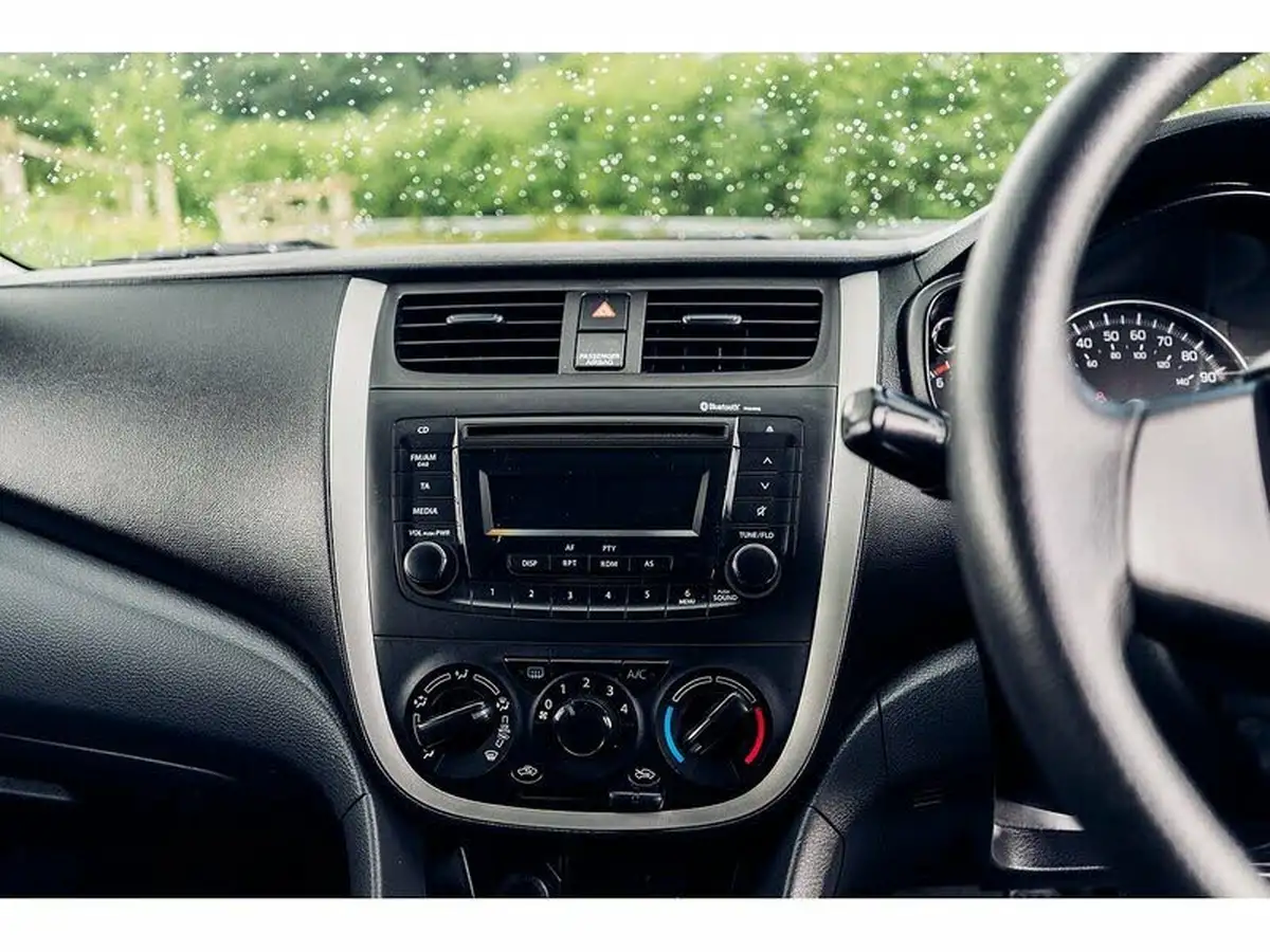 2016-suzuki-celerio-10-sz3-dualjet-big-32