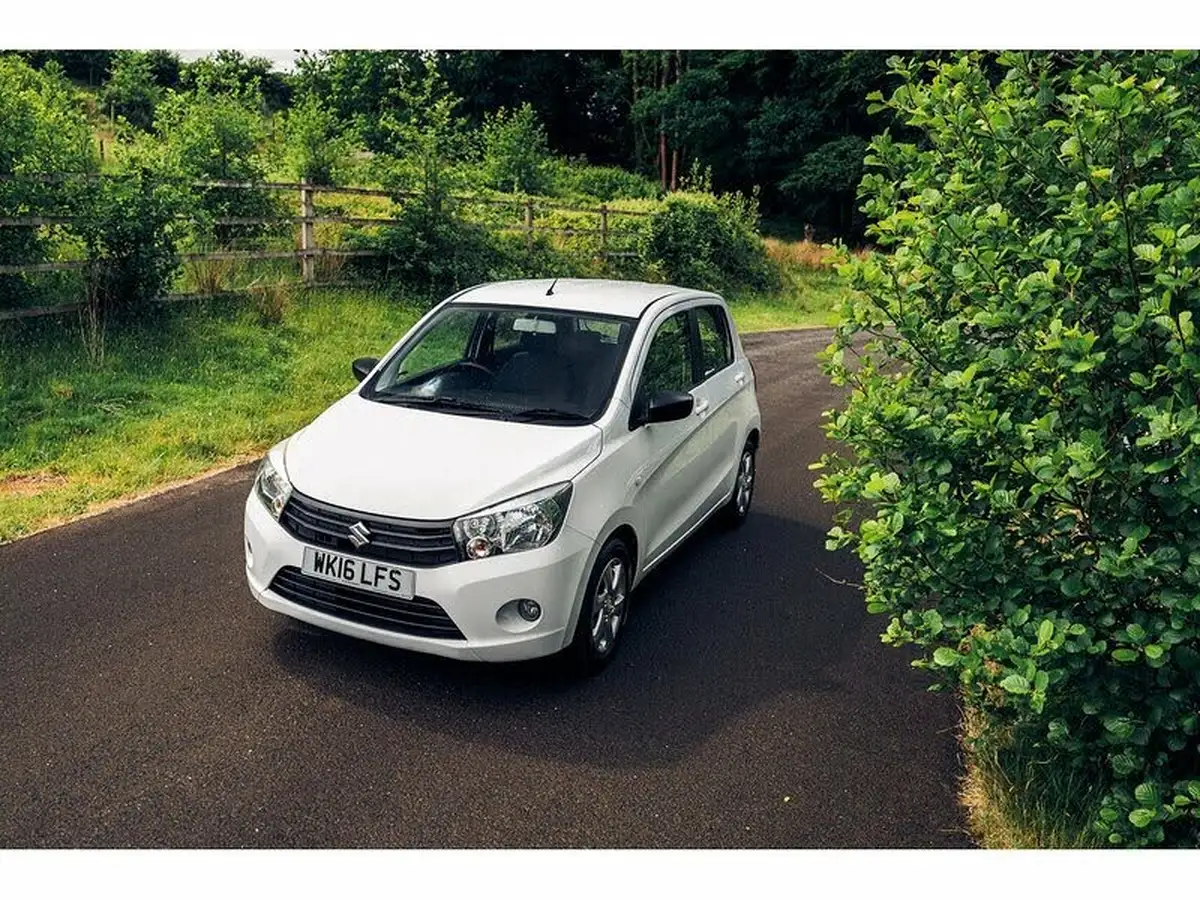 2016-suzuki-celerio-10-sz3-dualjet-big-8