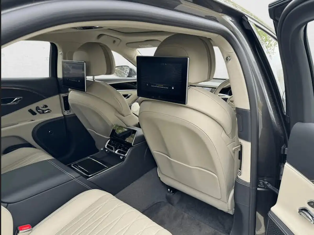 2023-bentley-flying-spur-big-5