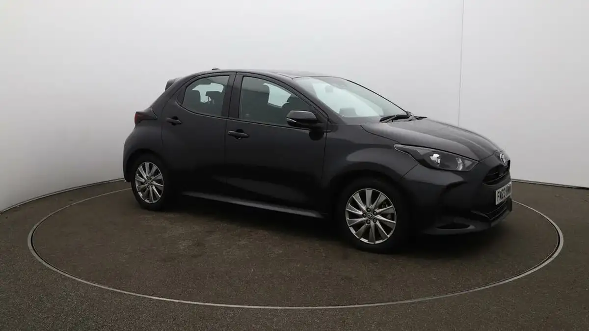 2023-toyota-yaris-15-vvt-i-icon-big-44