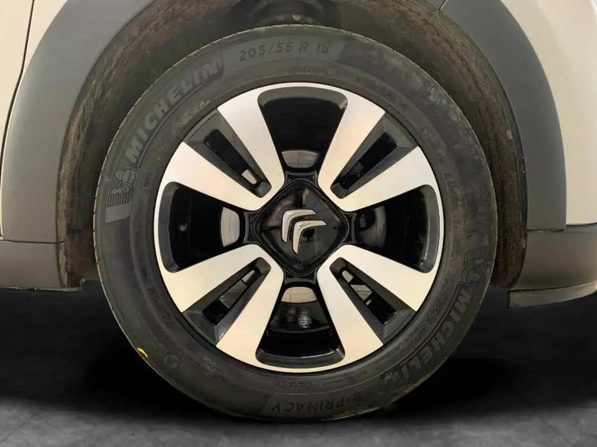 2022-citroen-c3-12-puretech-c-series-big-26