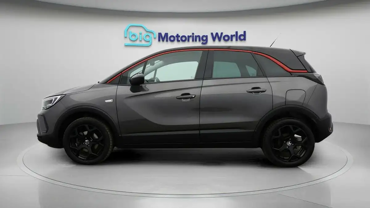 2023-vauxhall-crossland-12-gs-110ps-big-3