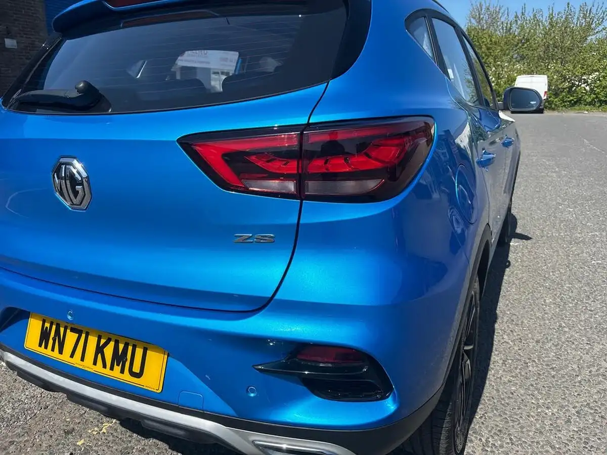 2021-mg-zs-suv-10t-gdi-exclusive-big-33
