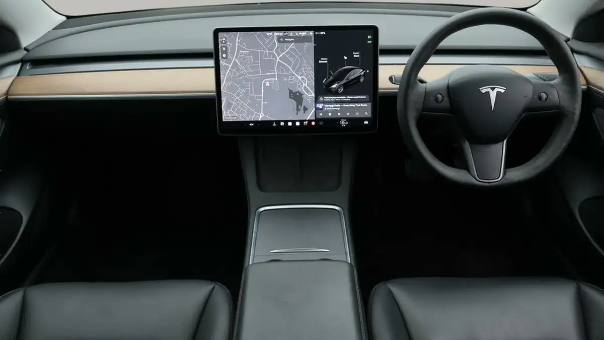 2021-tesla-model-3-e-long-range-4x4-big-13
