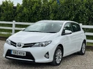 2013-toyota-auris-16-icon-hatchback-small-4