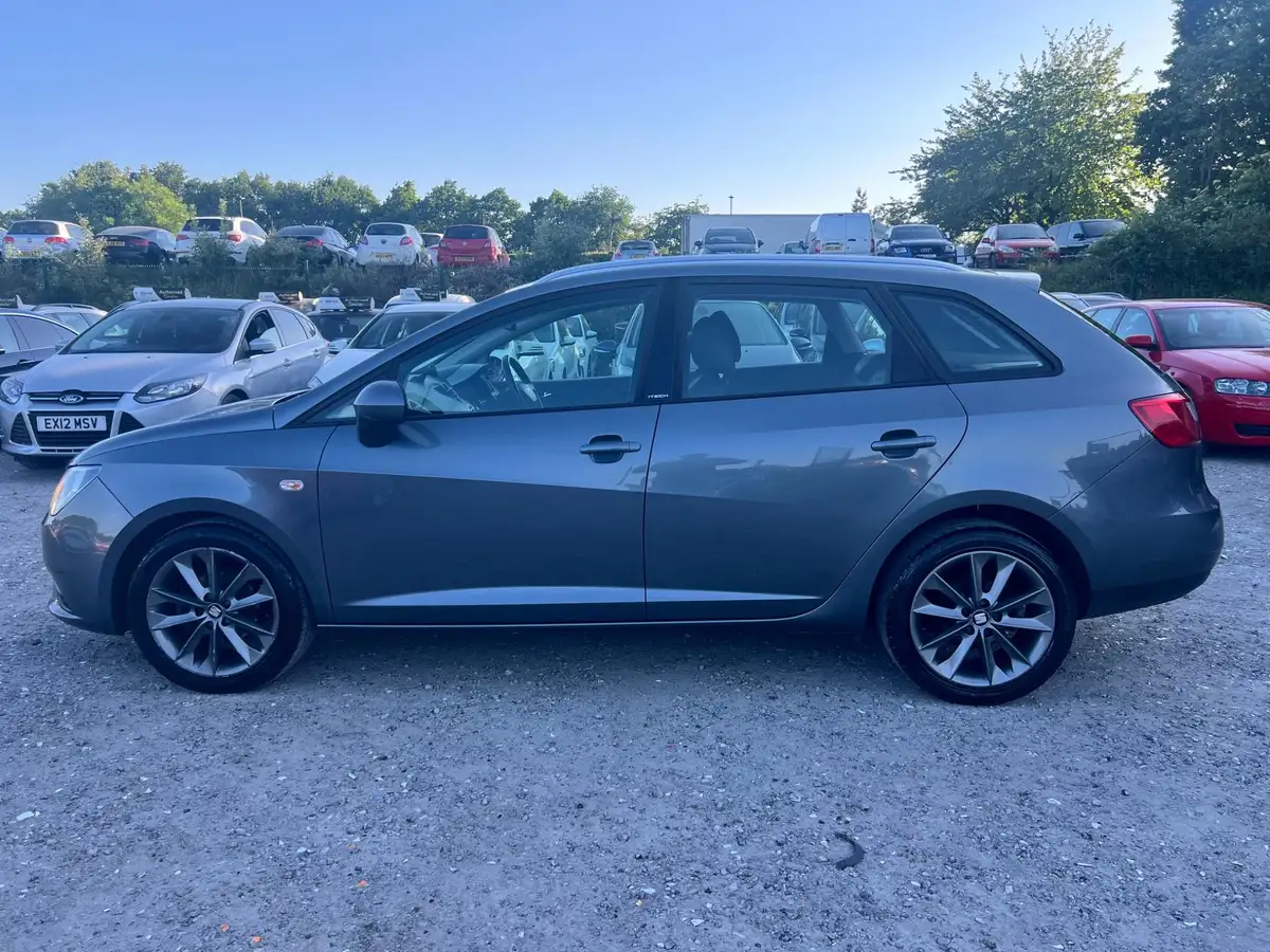 2014-seat-ibiza-12-i-tech-sports-tourer-5d-big-2