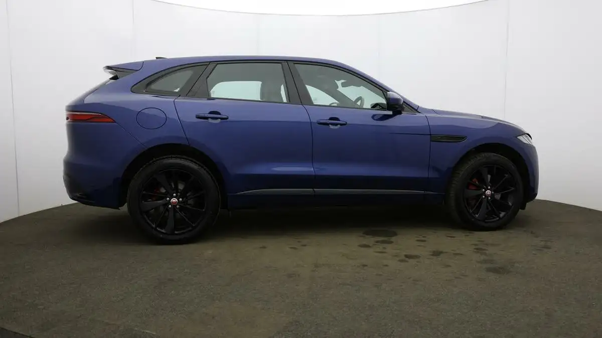 2021-jaguar-f-pace-20-d200-r-dynamic-se-mhev-big-52