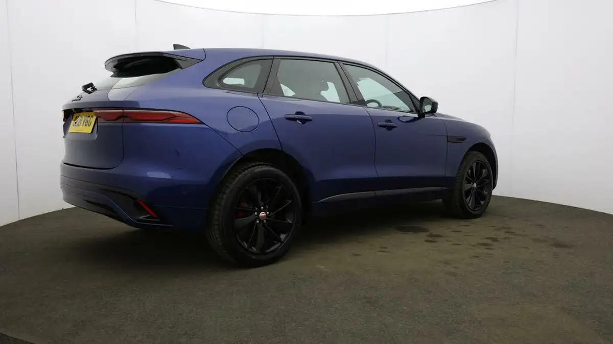 2021-jaguar-f-pace-20-d200-r-dynamic-se-mhev-big-56