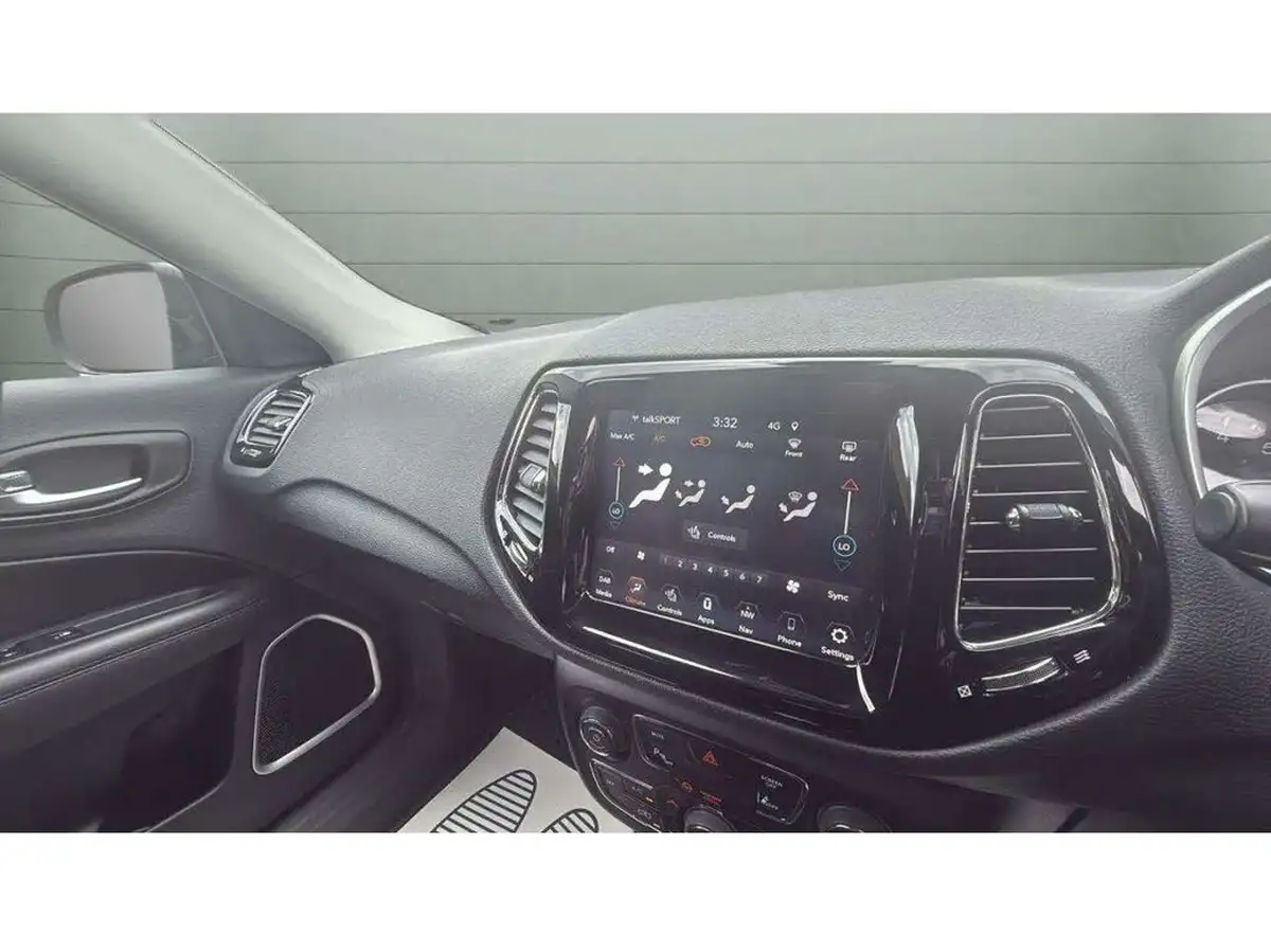 2021-jeep-compass-14-multiair-ii-night-eagle-big-9