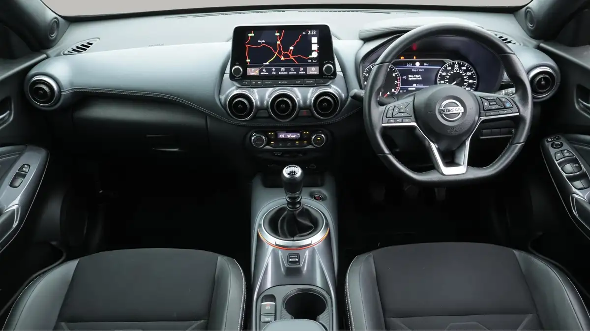 2022-nissan-juke-10-dig-t-tekna-big-13